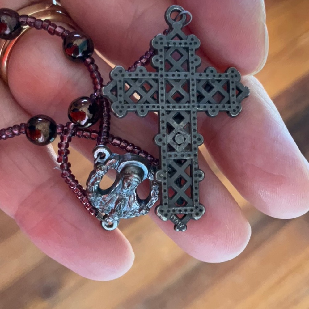 Vintage pocket Rosary - Picture 4 of 10